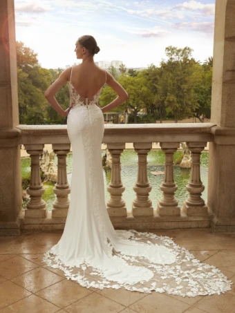 Milan Bridal Aida #2 default thumbnail